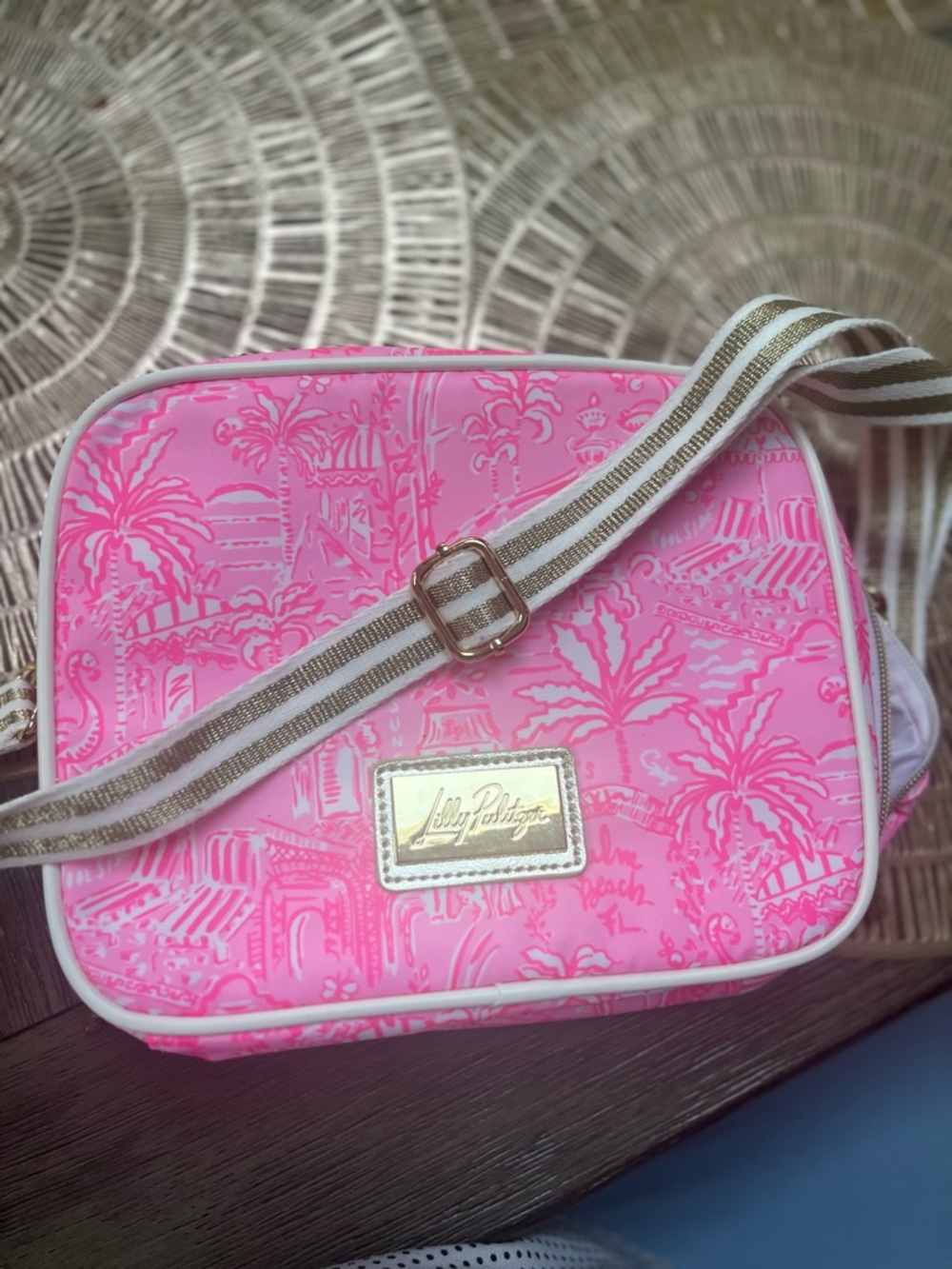 Lilly Pulitzer Pink Crossbody Bag - Picture 3 of 4